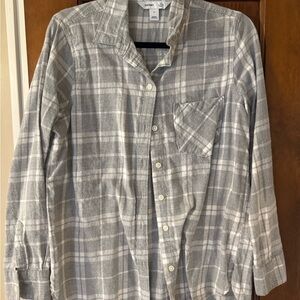 Old Navy Gray and White Plaid Button-Down Shirt